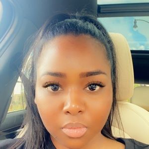 Meet your Posher, Chri
